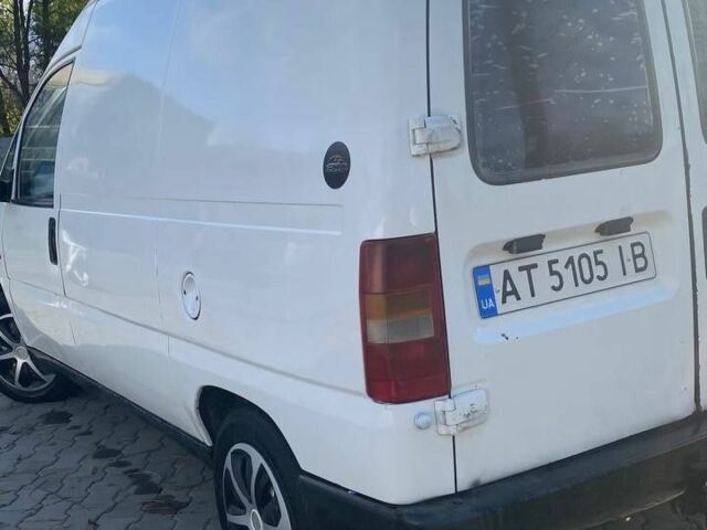 Фиат Скудо 2000 в Черновцах на Automoto.ua Белый Фиат Скудо, объемом двигателя 1.9 л и пробегом 370 тыс. км за 2000 $, фото 2 на Automoto.ua