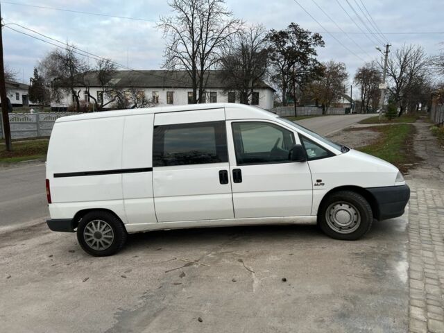 Белый Фиат Скудо, объемом двигателя 2 л и пробегом 300 тыс. км за 3250 $, фото 14 на Automoto.ua