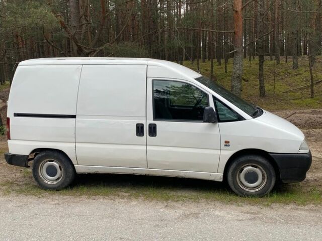 Белый Фиат Скудо, объемом двигателя 1.9 л и пробегом 534 тыс. км за 2200 $, фото 3 на Automoto.ua