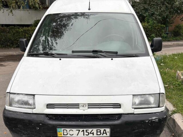 Белый Фиат Скудо, объемом двигателя 2 л и пробегом 350 тыс. км за 1500 $, фото 1 на Automoto.ua