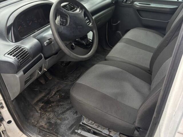 Белый Фиат Скудо, объемом двигателя 2 л и пробегом 288 тыс. км за 2499 $, фото 7 на Automoto.ua