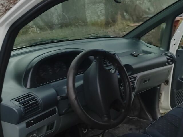 Белый Фиат Скудо, объемом двигателя 2 л и пробегом 430 тыс. км за 2400 $, фото 2 на Automoto.ua