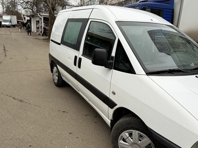 Белый Фиат Скудо, объемом двигателя 2 л и пробегом 350 тыс. км за 4700 $, фото 2 на Automoto.ua