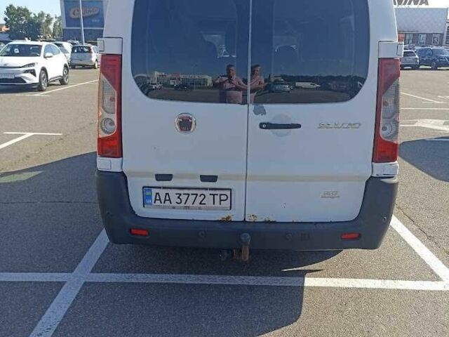 Белый Фиат Скудо, объемом двигателя 2 л и пробегом 362 тыс. км за 5500 $, фото 3 на Automoto.ua