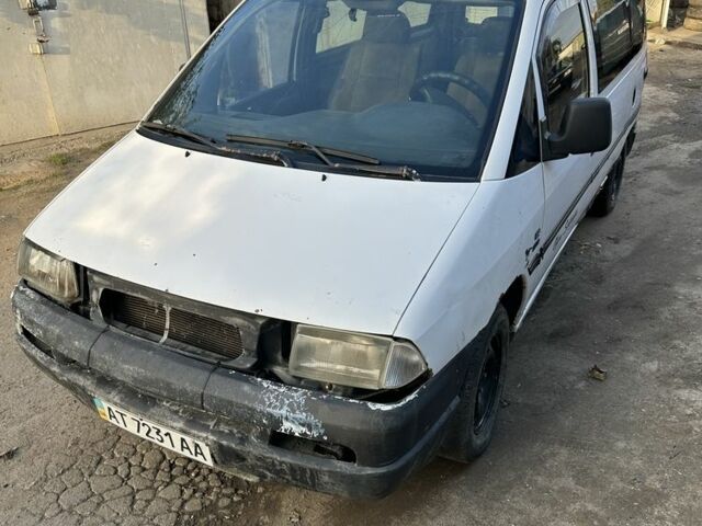 Фиат Скудо 1996 в Одессе на Automoto.ua Белый Фиат Скудо, объемом двигателя 1.9 л и пробегом 600 тыс. км за 700 $, фото 7 на Automoto.ua