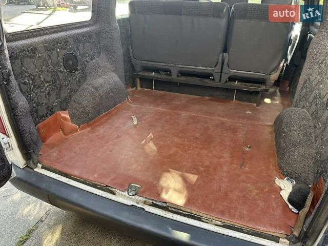 Белый Фиат Скудо, объемом двигателя 1.9 л и пробегом 227 тыс. км за 3400 $, фото 9 на Automoto.ua
