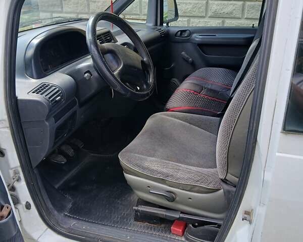 Белый Фиат Скудо, объемом двигателя 1.9 л и пробегом 100 тыс. км за 2700 $, фото 5 на Automoto.ua