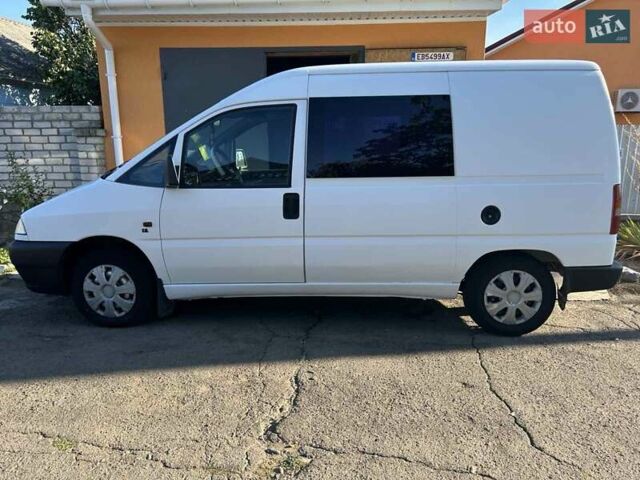 Белый Фиат Скудо, объемом двигателя 1.9 л и пробегом 386 тыс. км за 3200 $, фото 5 на Automoto.ua
