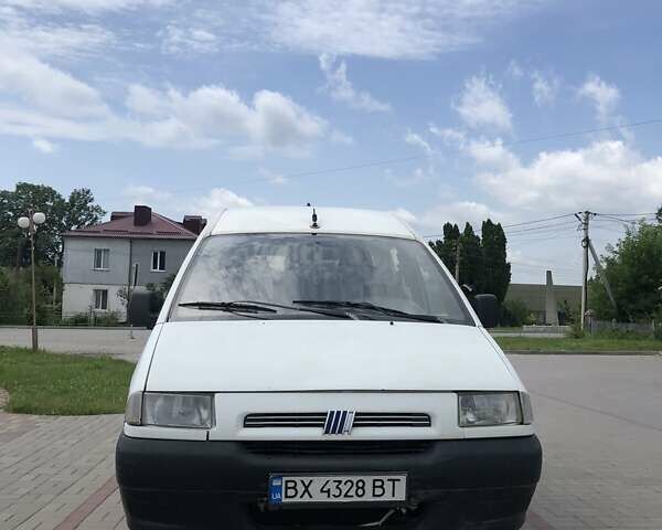 Белый Фиат Скудо, объемом двигателя 1.9 л и пробегом 470 тыс. км за 2400 $, фото 4 на Automoto.ua