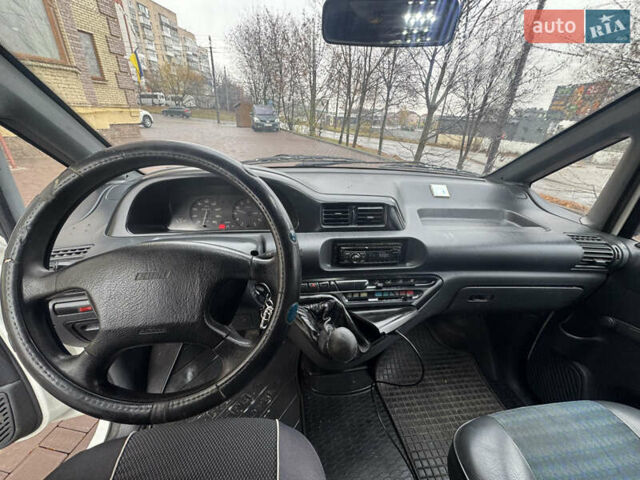 Белый Фиат Скудо, объемом двигателя 1.91 л и пробегом 405 тыс. км за 2350 $, фото 7 на Automoto.ua