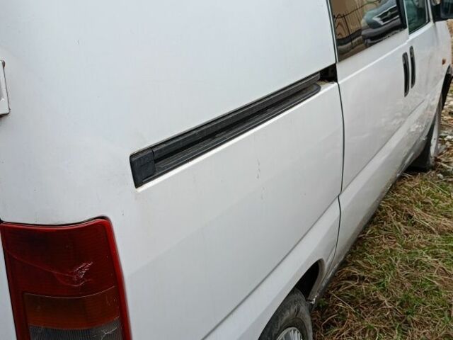 Белый Фиат Скудо, объемом двигателя 1.9 л и пробегом 300 тыс. км за 1500 $, фото 5 на Automoto.ua