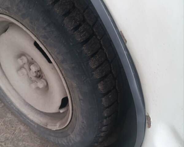 Белый Фиат Скудо, объемом двигателя 1.9 л и пробегом 315 тыс. км за 1800 $, фото 2 на Automoto.ua