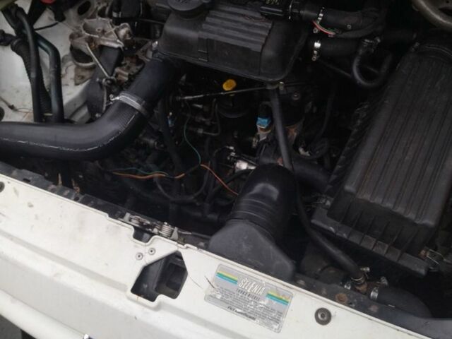 Белый Фиат Скудо, объемом двигателя 1.9 л и пробегом 200 тыс. км за 2000 $, фото 5 на Automoto.ua