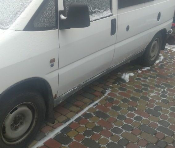 Белый Фиат Скудо, объемом двигателя 1.6 л и пробегом 350 тыс. км за 2500 $, фото 1 на Automoto.ua