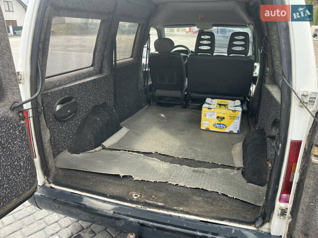 Белый Фиат Скудо, объемом двигателя 1.91 л и пробегом 350 тыс. км за 3500 $, фото 8 на Automoto.ua