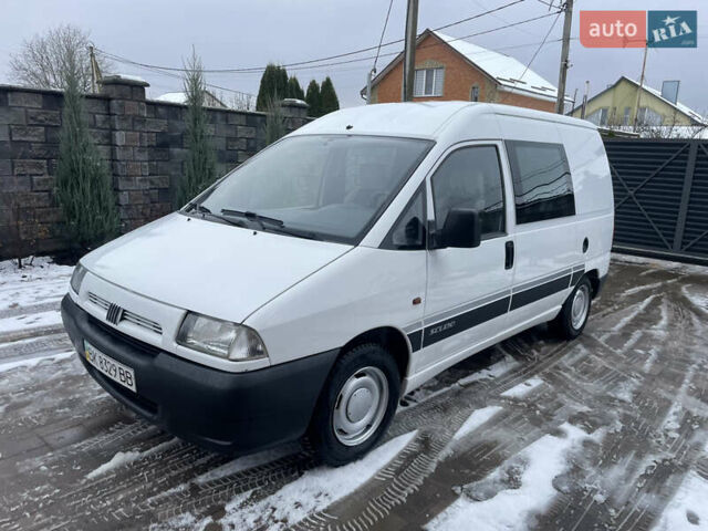 Белый Фиат Скудо, объемом двигателя 1.9 л и пробегом 300 тыс. км за 2950 $, фото 11 на Automoto.ua