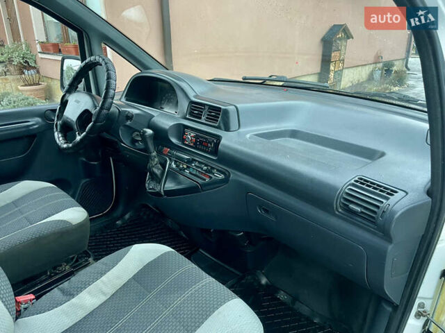 Белый Фиат Скудо, объемом двигателя 1.9 л и пробегом 300 тыс. км за 2950 $, фото 20 на Automoto.ua