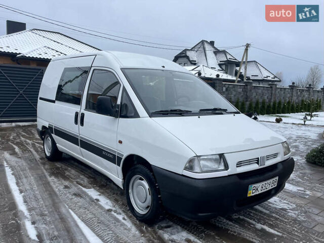 Белый Фиат Скудо, объемом двигателя 1.9 л и пробегом 300 тыс. км за 2950 $, фото 4 на Automoto.ua