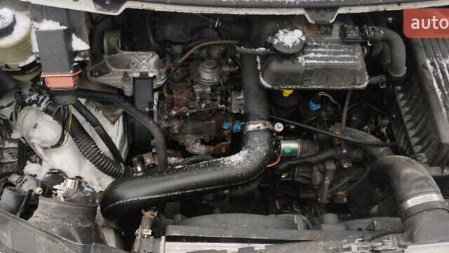 Белый Фиат Скудо, объемом двигателя 2 л и пробегом 336 тыс. км за 1500 $, фото 13 на Automoto.ua