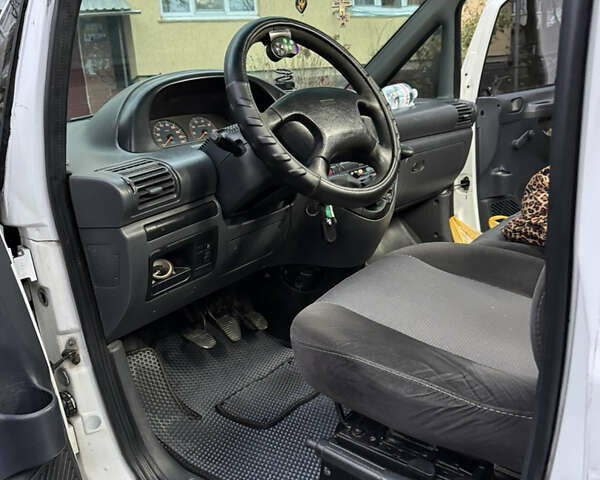 Белый Фиат Скудо, объемом двигателя 1.9 л и пробегом 466 тыс. км за 3500 $, фото 5 на Automoto.ua