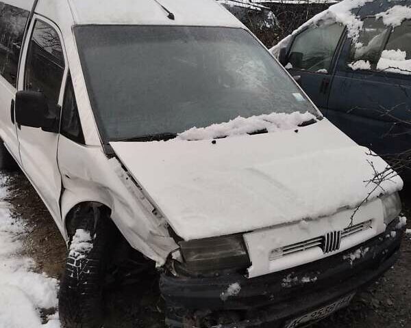 Белый Фиат Скудо, объемом двигателя 2 л и пробегом 336 тыс. км за 1500 $, фото 1 на Automoto.ua