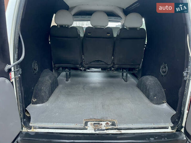 Белый Фиат Скудо, объемом двигателя 1.9 л и пробегом 300 тыс. км за 2950 $, фото 29 на Automoto.ua