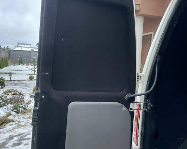 Белый Фиат Скудо, объемом двигателя 1.9 л и пробегом 300 тыс. км за 2950 $, фото 28 на Automoto.ua