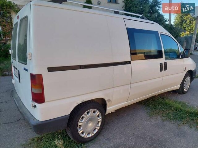 Белый Фиат Скудо, объемом двигателя 1.91 л и пробегом 450 тыс. км за 3500 $, фото 2 на Automoto.ua