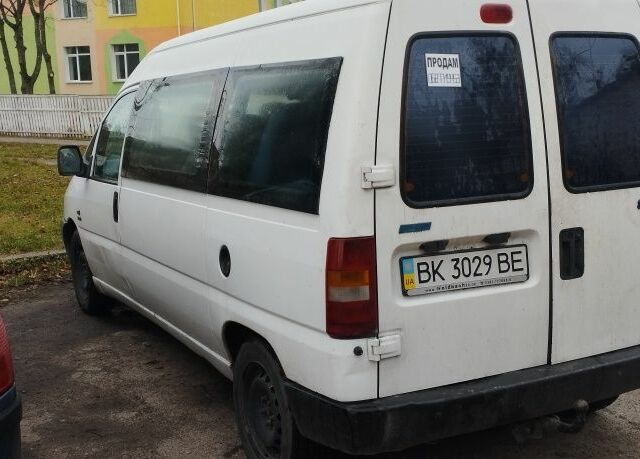 Білий Фіат Скудо, об'ємом двигуна 2 л та пробігом 300 тис. км за 2600 $, фото 5 на Automoto.ua