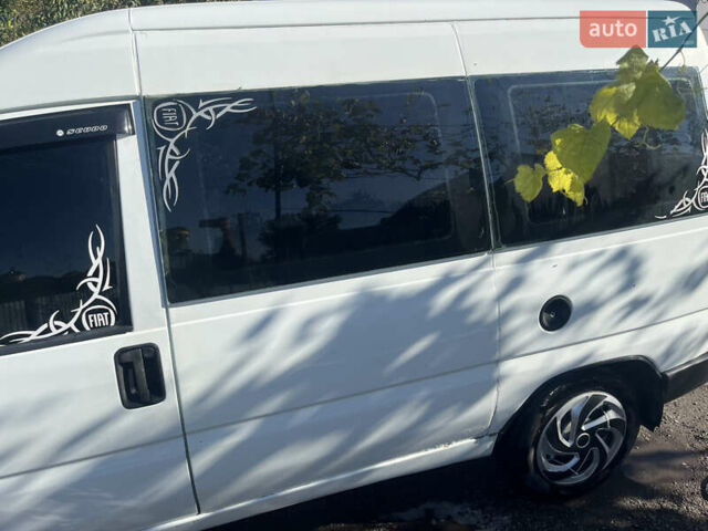 Белый Фиат Скудо, объемом двигателя 2 л и пробегом 418 тыс. км за 3800 $, фото 7 на Automoto.ua