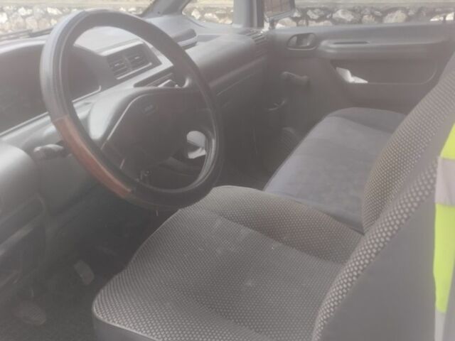 Белый Фиат Скудо, объемом двигателя 1.9 л и пробегом 328 тыс. км за 2300 $, фото 4 на Automoto.ua