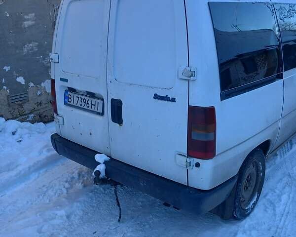 Белый Фиат Скудо, объемом двигателя 2 л и пробегом 300 тыс. км за 2800 $, фото 3 на Automoto.ua