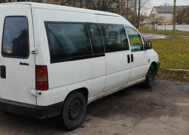 Білий Фіат Скудо, об'ємом двигуна 2 л та пробігом 300 тис. км за 2600 $, фото 3 на Automoto.ua