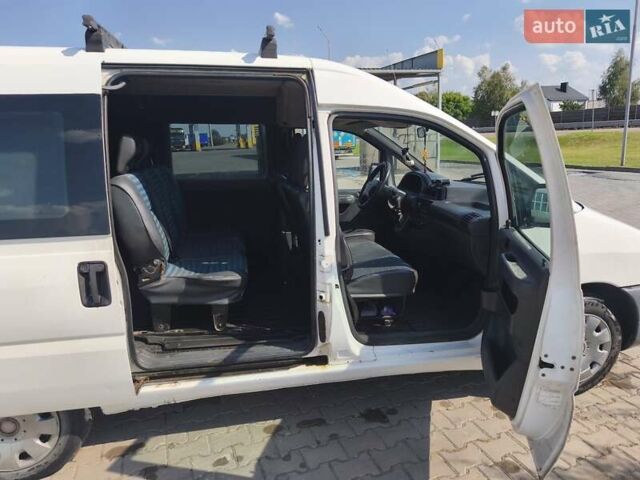 Белый Фиат Скудо, объемом двигателя 1.9 л и пробегом 430 тыс. км за 3400 $, фото 8 на Automoto.ua
