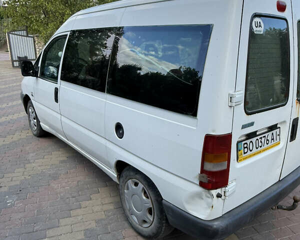 Фиат Скудо 2001 в Тернополе на Automoto.ua Белый Фиат Скудо, объемом двигателя 1.9 л и пробегом 306 тыс. км за 3300 $, фото 5 на Automoto.ua