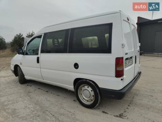 Белый Фиат Скудо, объемом двигателя 2 л и пробегом 248 тыс. км за 3800 $, фото 6 на Automoto.ua