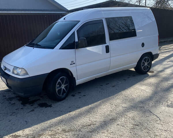 Білий Фіат Скудо, об'ємом двигуна 2 л та пробігом 284 тис. км за 4100 $, фото 1 на Automoto.ua