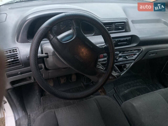 Фиат Скудо 2002 в Шепетовке на Automoto.ua Белый Фиат Скудо, объемом двигателя 2 л и пробегом 400 тыс. км за 3600 $, фото 8 на Automoto.ua