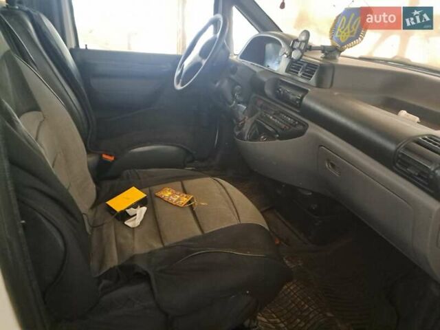 Белый Фиат Скудо, объемом двигателя 2 л и пробегом 480 тыс. км за 2700 $, фото 3 на Automoto.ua