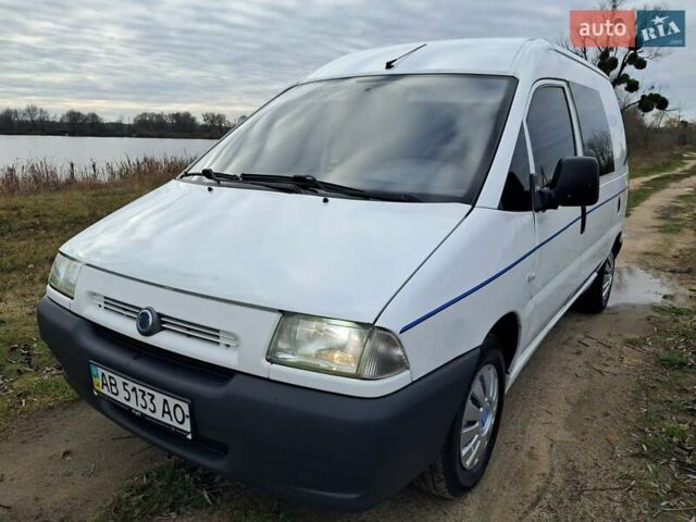 Белый Фиат Скудо, объемом двигателя 1.9 л и пробегом 222 тыс. км за 3999 $, фото 1 на Automoto.ua