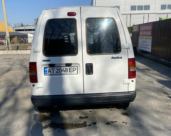 Білий Фіат Скудо, об'ємом двигуна 2 л та пробігом 284 тис. км за 4100 $, фото 4 на Automoto.ua