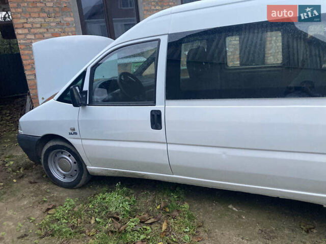 Фиат Скудо 2002 в Шепетовке на Automoto.ua Белый Фиат Скудо, объемом двигателя 2 л и пробегом 400 тыс. км за 3600 $, фото 11 на Automoto.ua