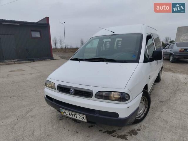 Белый Фиат Скудо, объемом двигателя 2 л и пробегом 248 тыс. км за 3800 $, фото 1 на Automoto.ua