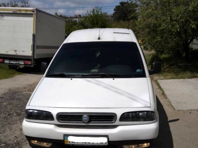 Білий Фіат Скудо, об'ємом двигуна 2 л та пробігом 340 тис. км за 4500 $, фото 1 на Automoto.ua