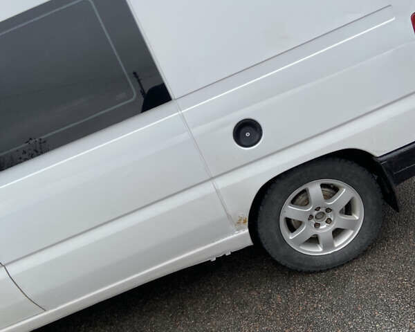 Белый Фиат Скудо, объемом двигателя 2 л и пробегом 403 тыс. км за 3500 $, фото 6 на Automoto.ua