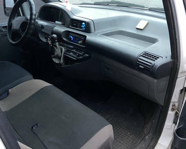 Белый Фиат Скудо, объемом двигателя 2 л и пробегом 403 тыс. км за 3500 $, фото 14 на Automoto.ua