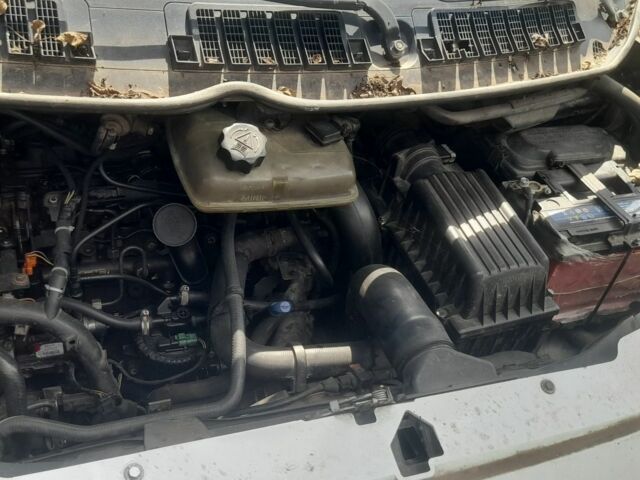 Фиат Скудо 2004 в Нежине на Automoto.ua Белый Фиат Скудо, объемом двигателя 2 л и пробегом 3 тыс. км за 3500 $, фото 4 на Automoto.ua