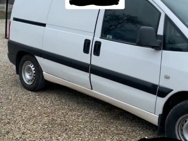 Белый Фиат Скудо, объемом двигателя 1.9 л и пробегом 200 тыс. км за 2500 $, фото 1 на Automoto.ua