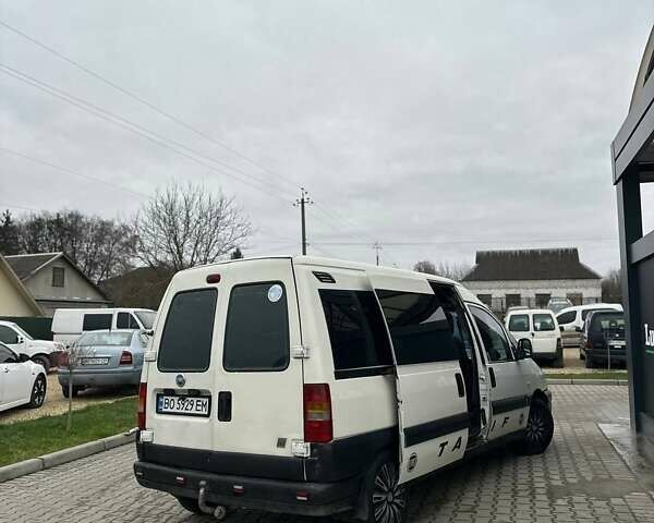 Білий Фіат Скудо, об'ємом двигуна 2 л та пробігом 250 тис. км за 2999 $, фото 4 на Automoto.ua