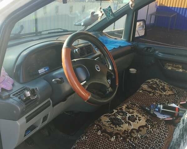 Белый Фиат Скудо, объемом двигателя 2 л и пробегом 274 тыс. км за 4100 $, фото 8 на Automoto.ua